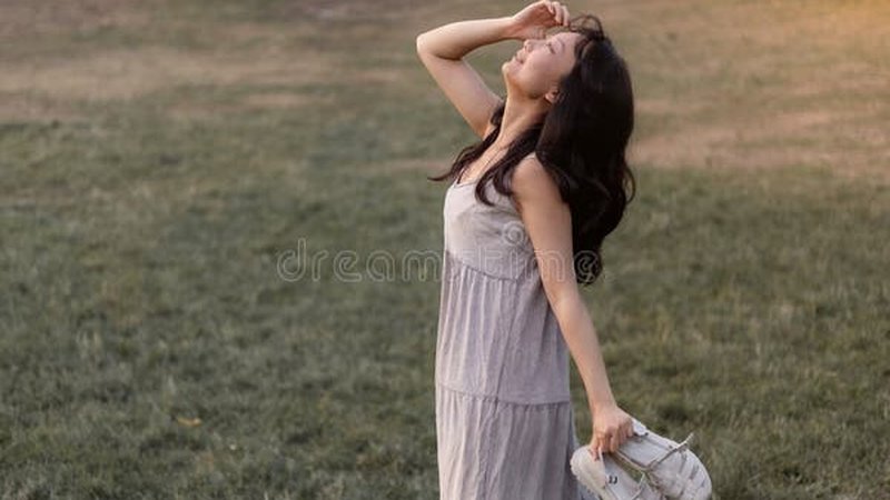 清纯校花：校园生活记录